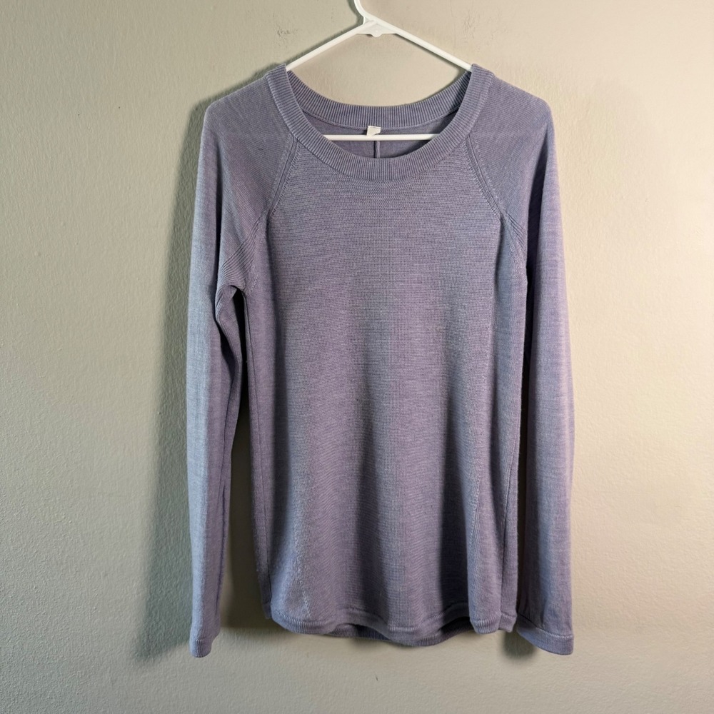 Lululemon Lavender Purple Knit Long Sleeve‎ Raglan Sweater with Thumbholes